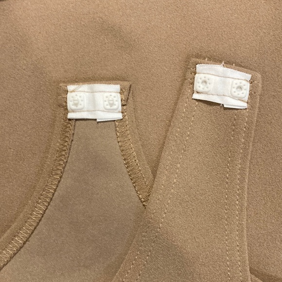 Boohoo Crepe Frill Off The Shoulder Bodysuit - Picture 6 of 8